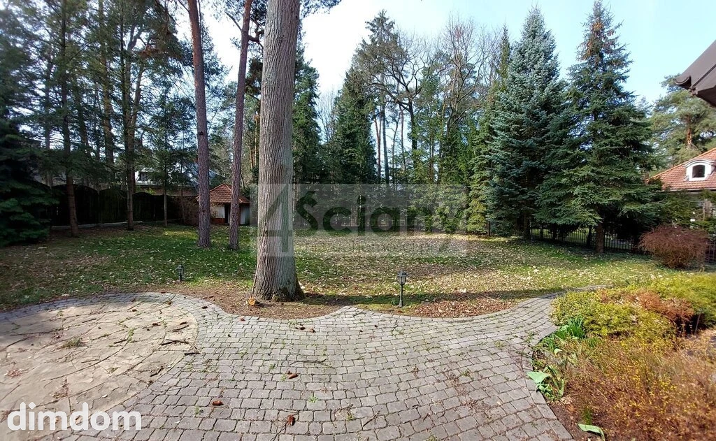 Konstancin-Jeziorna .