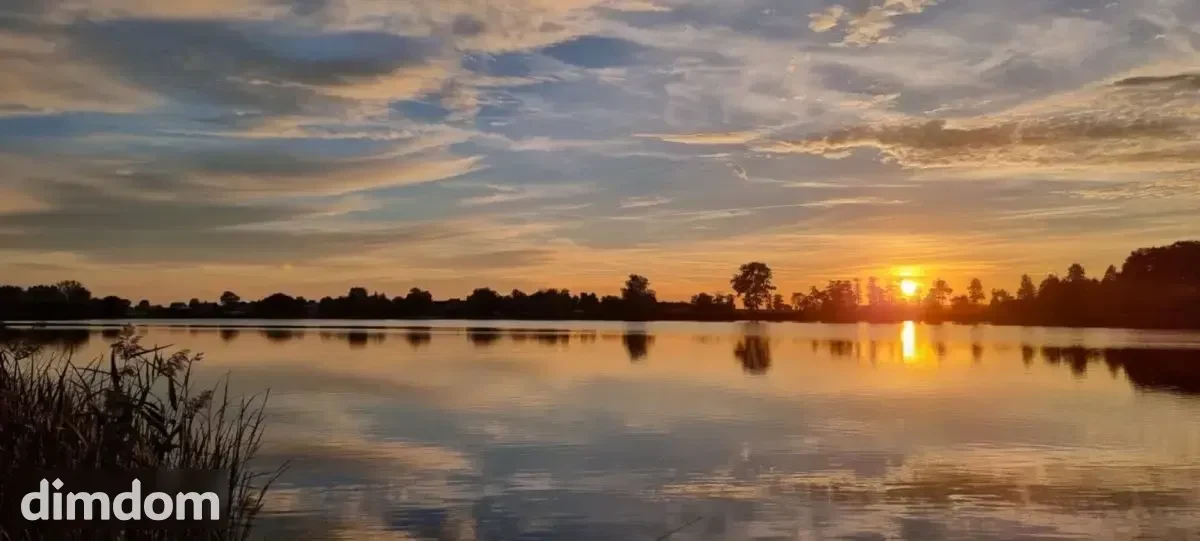 Marzysz o całorocznym domu letniskowym? To tutaj właśnie możesz wybudować swój dom marzeń!