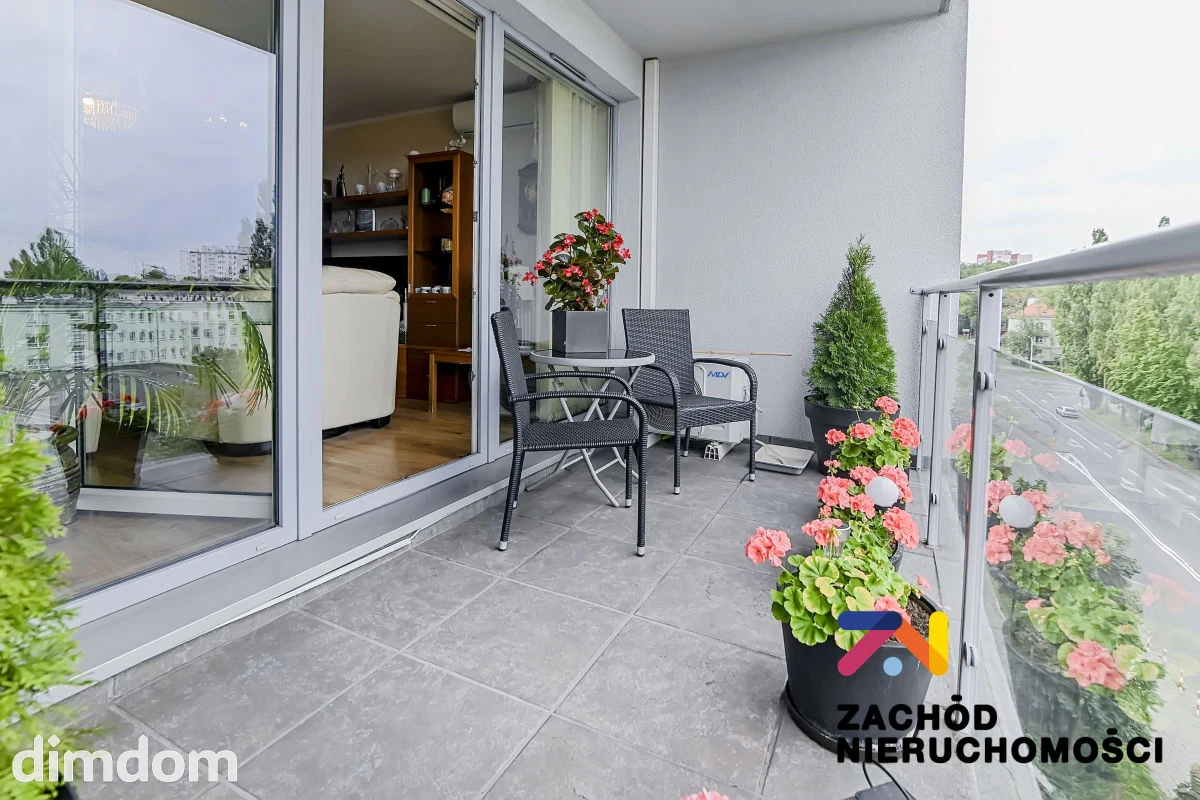 Zapraszam do zapoznania się z ofertą sprzedaży przestronnego mieszkania o powierzchni 88,88 m2 , położonego w centrum Zielonej Góry. - 4