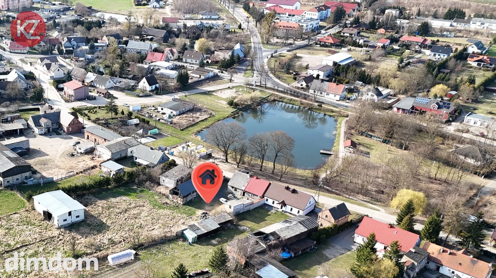 Gospodarstwo z widokiem na staw - 5363 m² w centrum Szydłowa