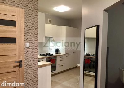 Do  sprzedaży mieszkanie przy Al. Wyzwolenia w kamienicy z 1952 roku. Mieszkanie ma 34 m², znajduje… - 2