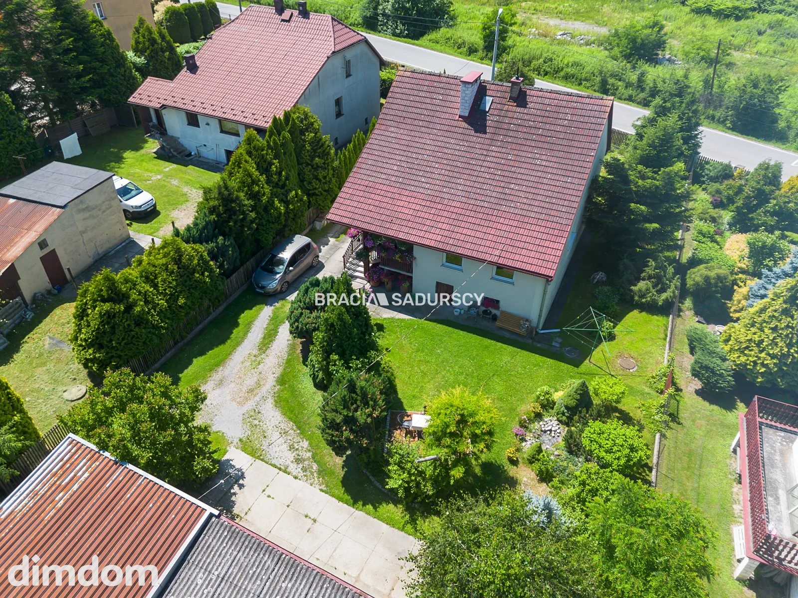 Dom z dużą działką budowlaną. Rzozów 71 arów. - 3