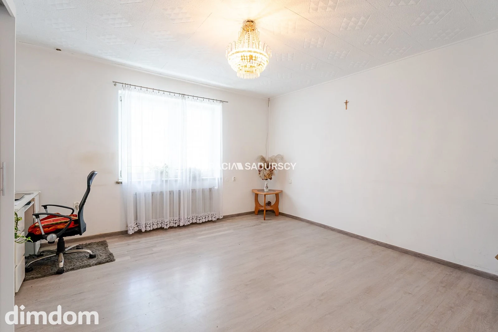 Dom z dużą działką budowlaną. Rzozów 71 arów. - 4