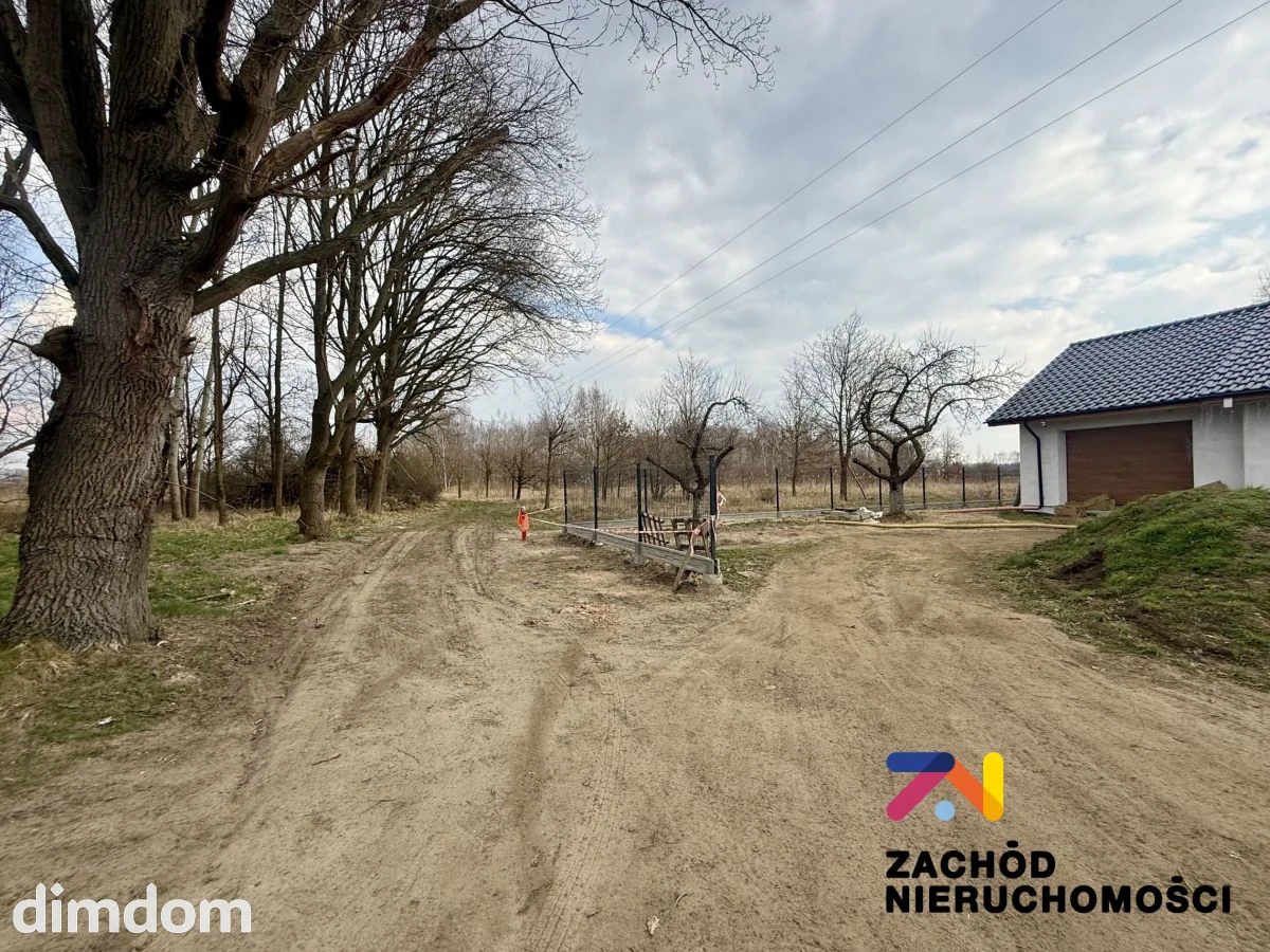 Działki budowlane z możliwością zabudowy jednorodzinnej wolnostojącej , bliźniaczej lub szeregowej okolice Zawady.