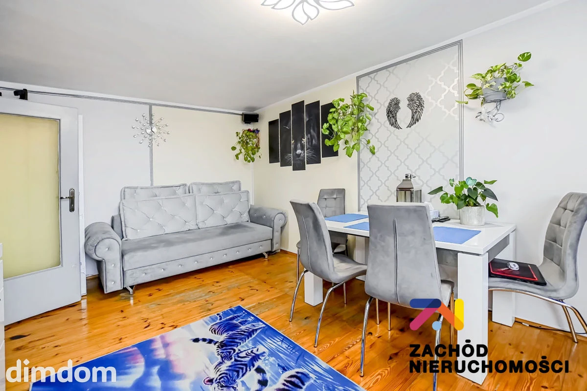 Na sprzedaż przestronny dom wolnostojący o powierzchni całkowitej 202,8 m2 usytuowany na działce o powierzchni 448 m2 zlokalizowany w prestiżowej części Zielonej Góry- Jędrzychów. Dom podpiwniczony. - 5