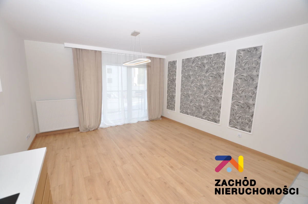 Na sprzedaż bardzo atrakcyjna, jasna i ustawna kawalerka o powierzchni ok. 33 m2, usytuowana na 1 piętrze nowoczesnego apartamentowca z 2026 roku zlokalizowanego przy ul. Krętej. Do mieszkania przyna…