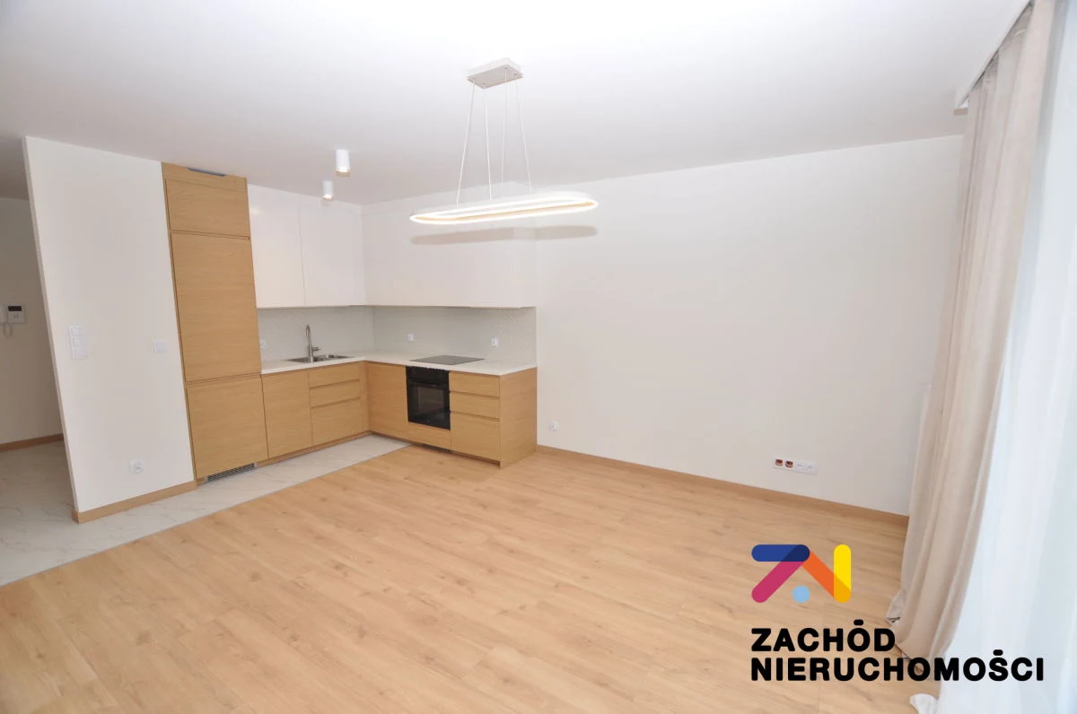 Na sprzedaż bardzo atrakcyjna, jasna i ustawna kawalerka o powierzchni ok. 33 m2, usytuowana na 1 piętrze nowoczesnego apartamentowca z 2026 roku zlokalizowanego przy ul. Krętej. Do mieszkania przyna… - 4