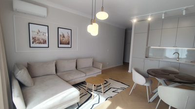 DO WYNAJĘCIA 3 pokoje balkon, klima PIERWSZY NAJEM - 4