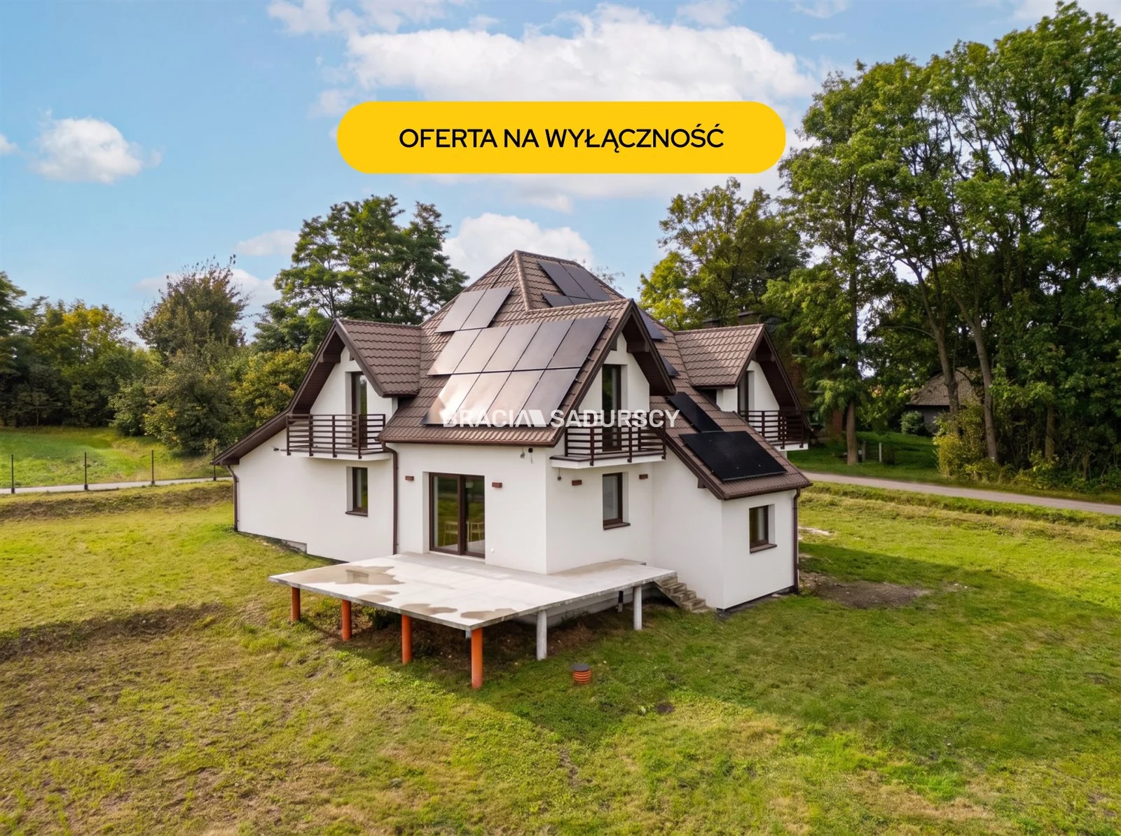 Nowy dom z działka 68 arów, Szczytniki