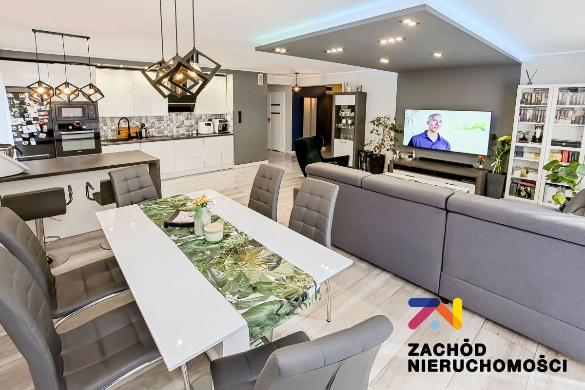 Na sprzedaż atrakcyjne, przestronne, jasne i ustawne mieszkanie 3 pokojowe o powierzchni 77 m2 usytuowane na parterze niskiego apartamentowca z windą i halą garażową zlokalizowanego przy ul. Emilii P… - 168540227-1l.jpg
