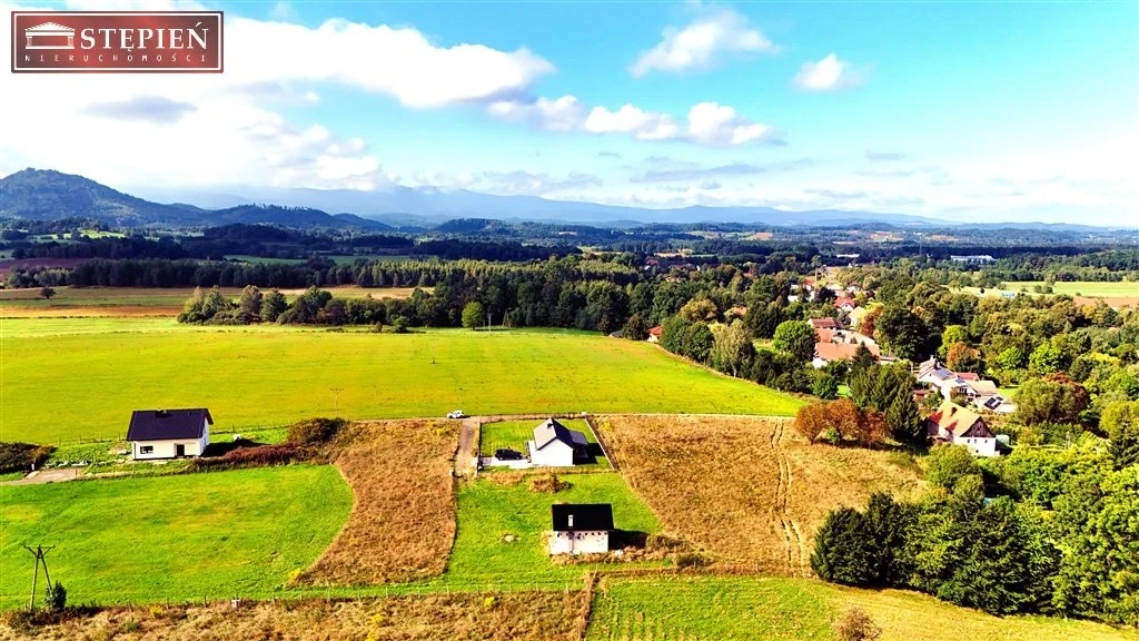 Mały domek z pieknym widokiem na panoramę gór. - 4