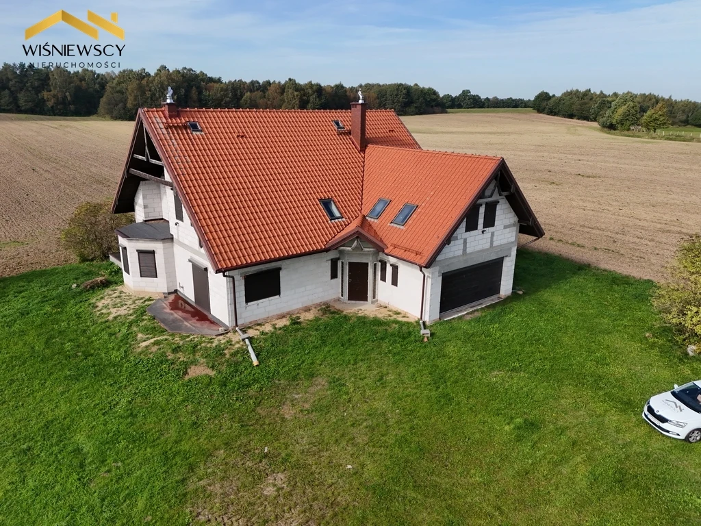 Dom w Majewie na działce 5612 m² - 5