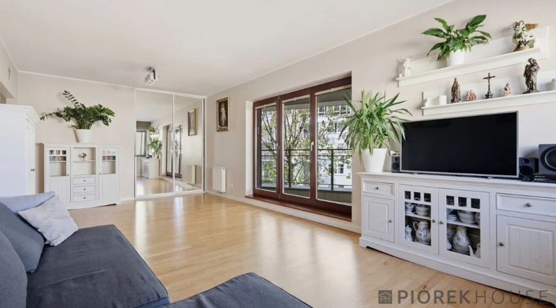 4-pokojowe mieszkanie na Ochocie - 115710747.jpg