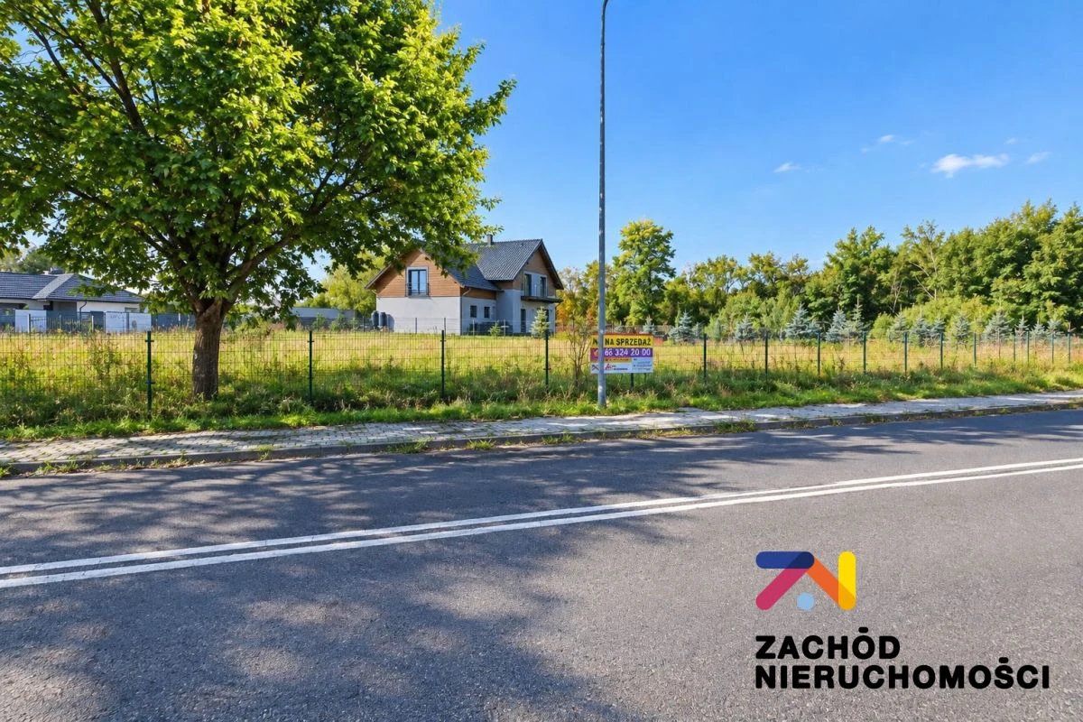 Oferujemy Państwu na sprzedaż działkę budowlaną / usługową o pow. 613 m2 zlokalizowaną w Drzonkowie przy ul. Słonecznej - 4