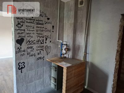 1-pokojowe mieszkanie do własnej aranżacji. - 2