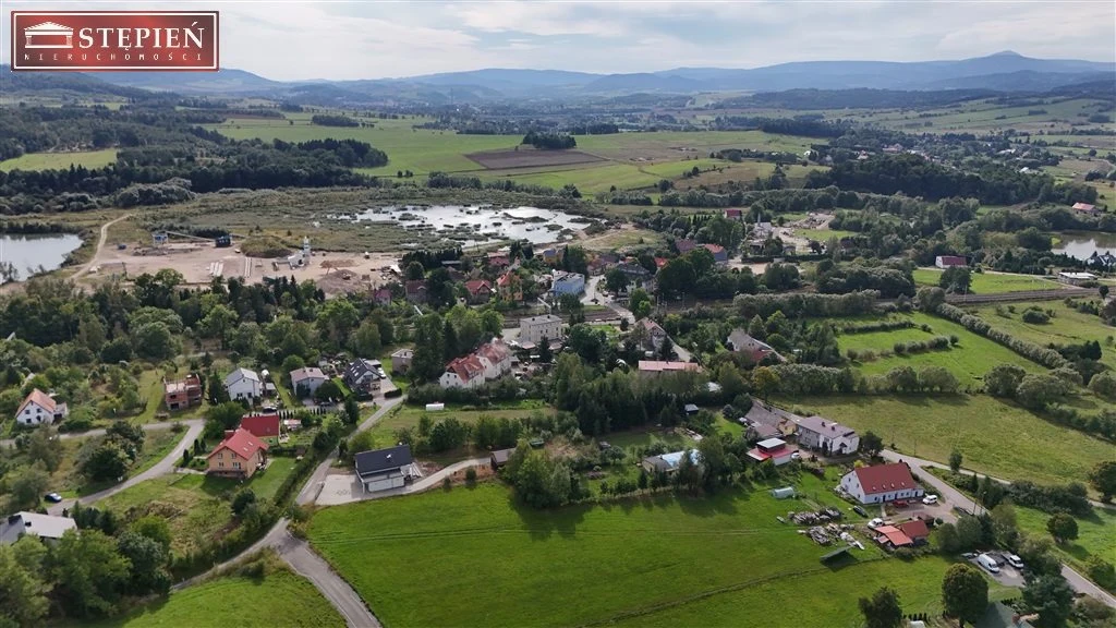 Działka 1626 m² z budynkiem mieszkalnym do remontu - 4