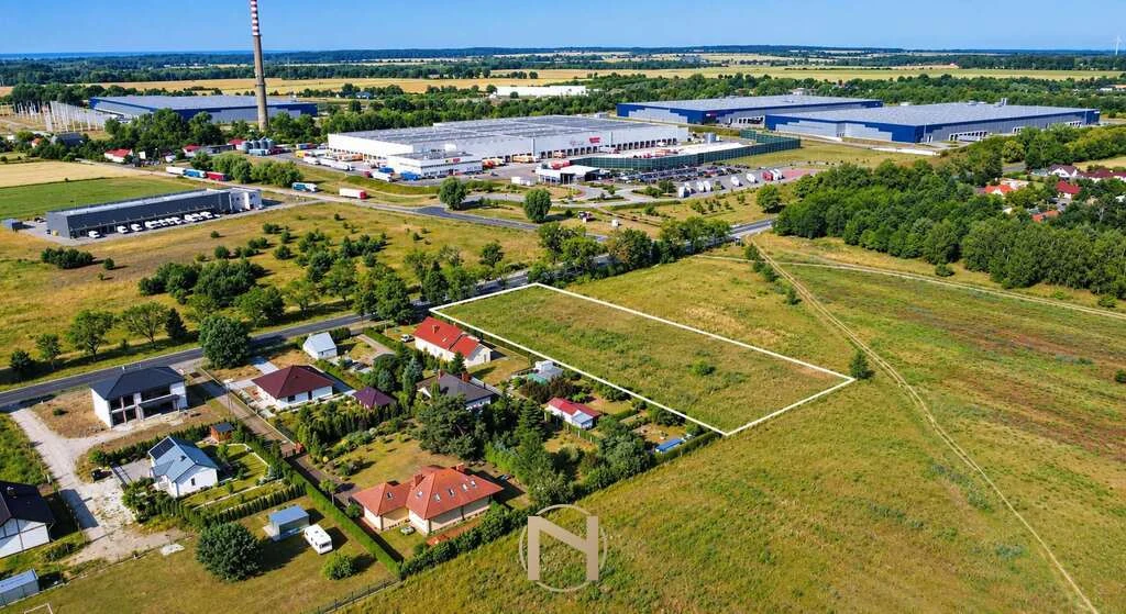 Działka na sprzedaż