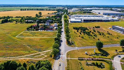 Działka na sprzedaż - 5