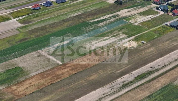 Do sprzedania działka budowlana w Falentach Nowych gmina Raszyn. Działka w kształcie zbliżonym do…