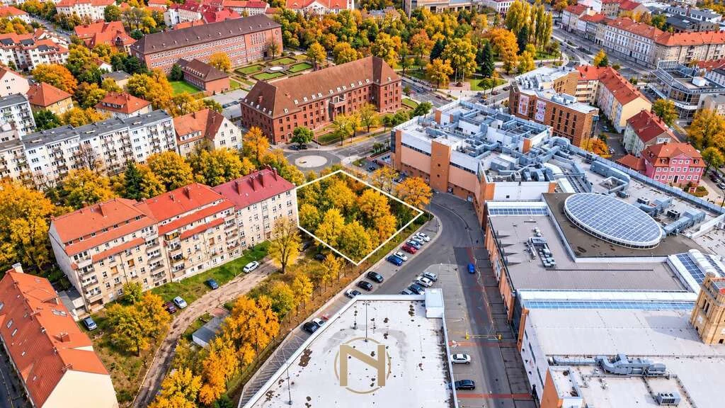 Działka na sprzedaż - 2
