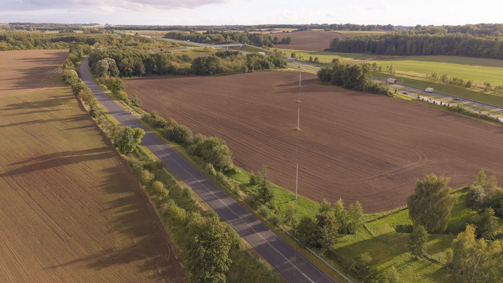 Posiadłość 7030 m² z wydanymi WZ | Prywatny park - 4