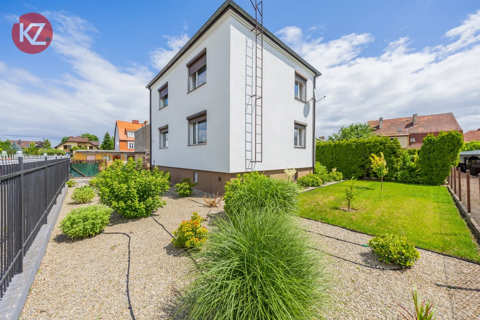 Dom wolnostojący z pięknym ogrodem - Piła, Staszyce | 125,37 m² | działka 643 m² - 2