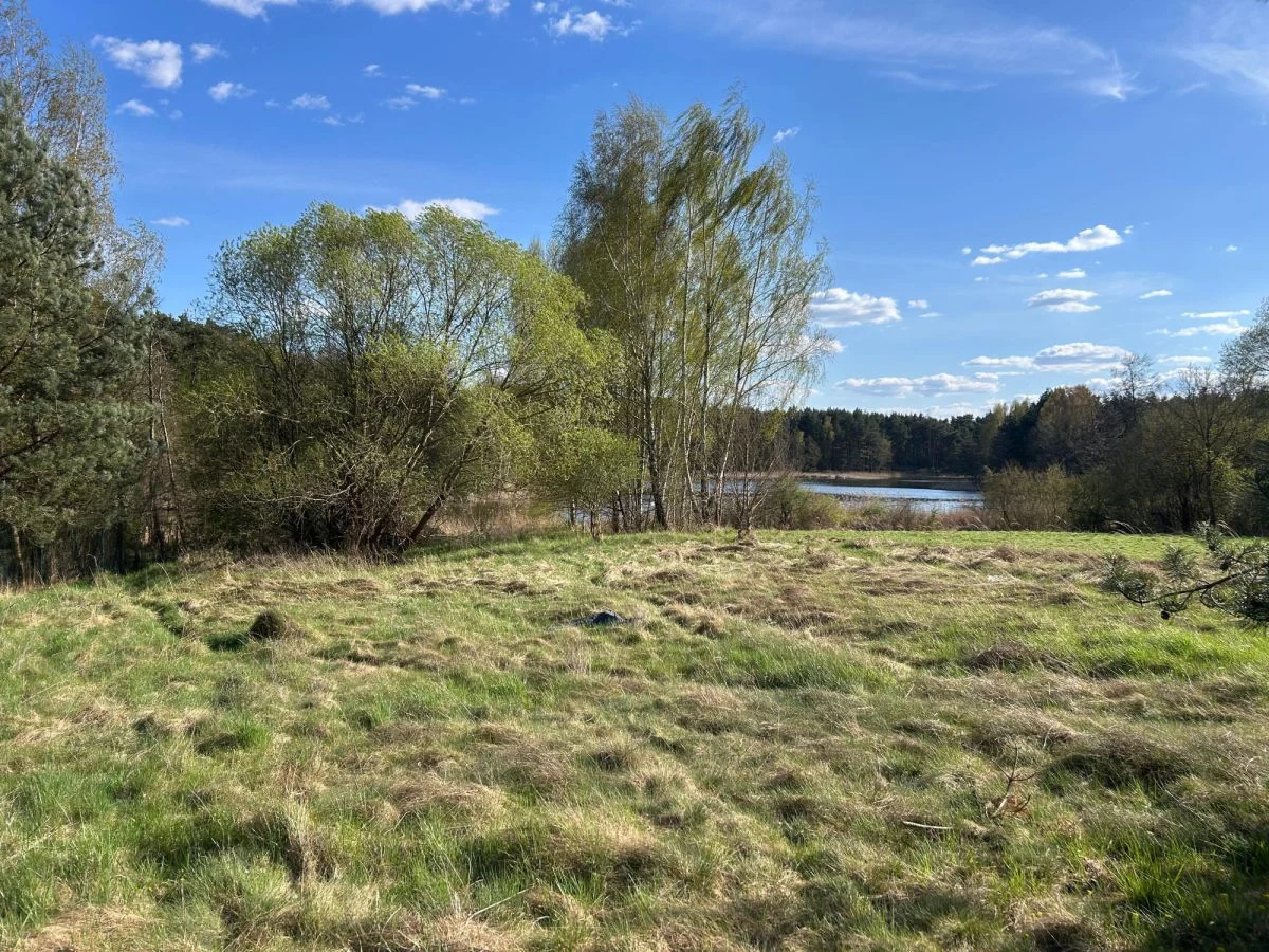 Wyjątkowa działka pod budowę domu nad jeziorem! - 106992608.jpg